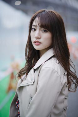 与8岁女儿发送了关系