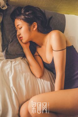 女奥特曼污18